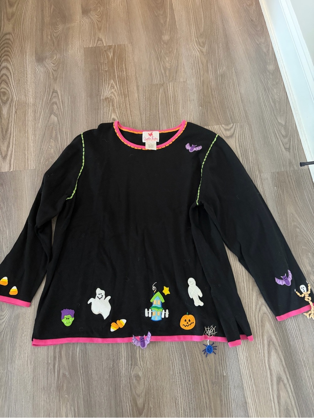 Vintage 90s Halloween Sweater - Picture 3 of 9